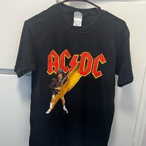 SMALL SHORT SLEEVE AC/DC